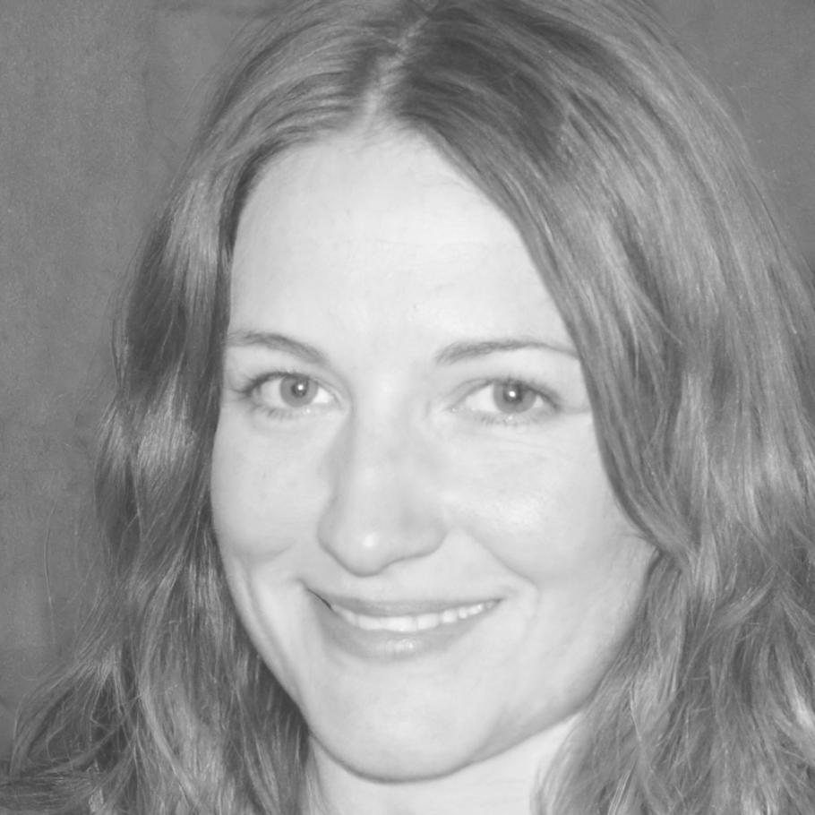 Porträt von Katharina Feldmann, Senior Finanzberaterin